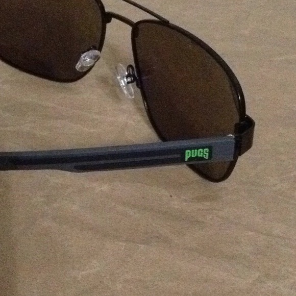 pugs folding sunglasses